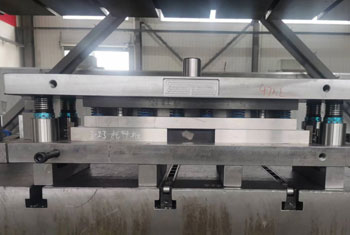 Middle Beam Mold